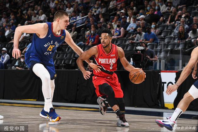 了进攻防线 了进攻防线