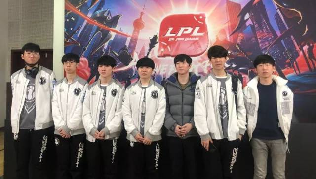 年龄曲线 年龄曲线